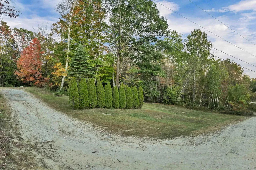 32 Rufus Mountain Road Effingham NH 03882