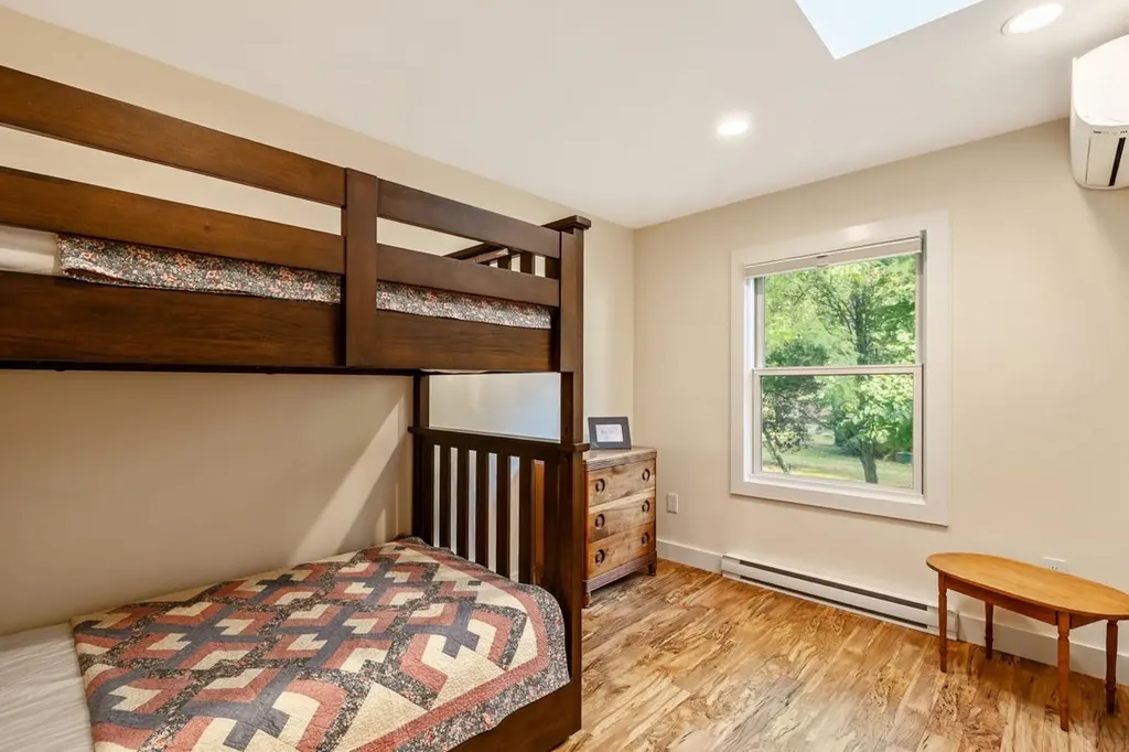 4155 West Shore Road Isle La Motte VT 05463