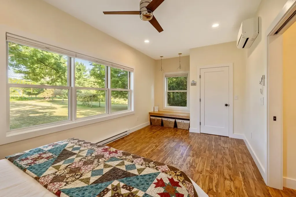 4155 West Shore Road Isle La Motte VT 05463