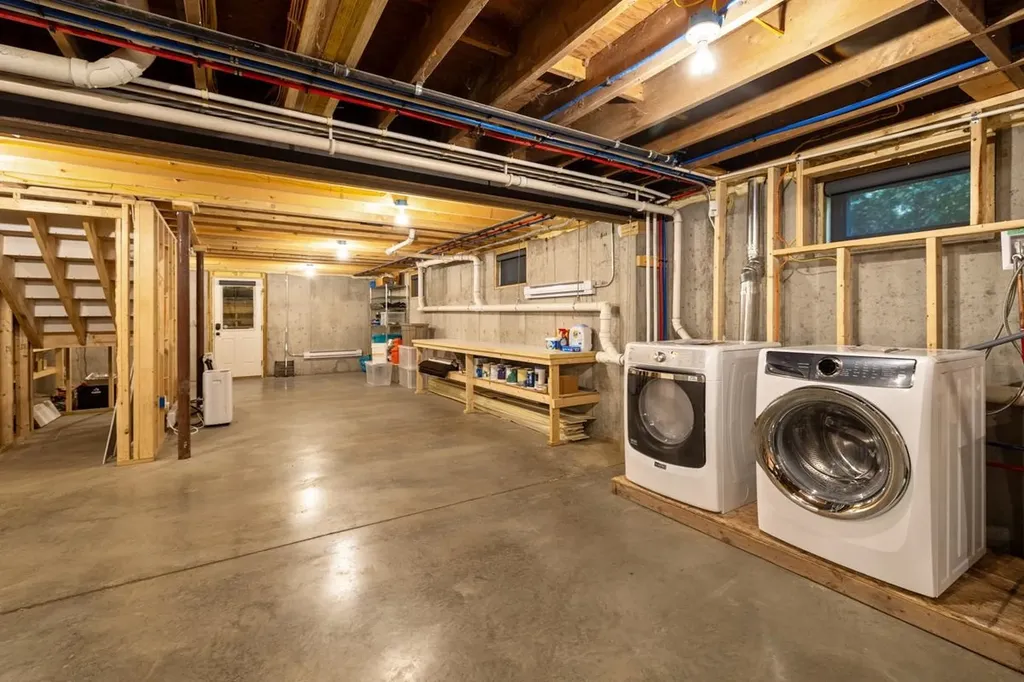 4155 West Shore Road Isle La Motte VT 05463