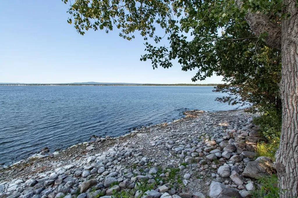 4155 West Shore Road Isle La Motte VT 05463