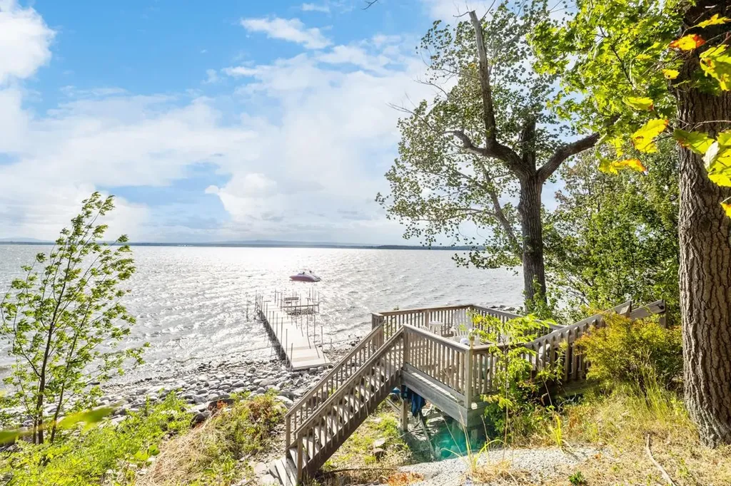 4155 West Shore Road Isle La Motte VT 05463