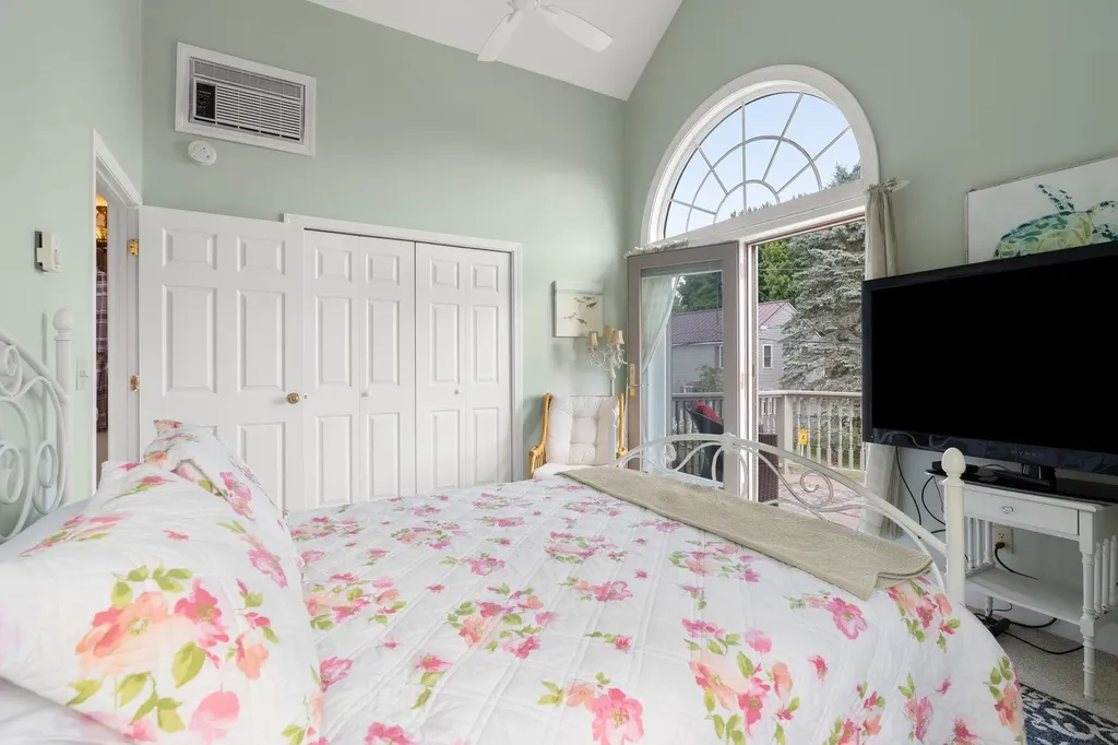 33 Wallis Road Rye NH 03870
