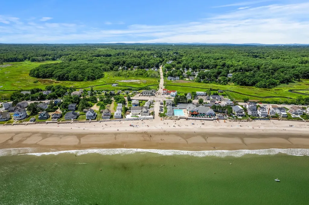 33 Wallis Road Rye NH 03870