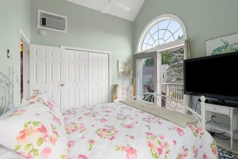 33 Wallis Road Rye NH 03870
