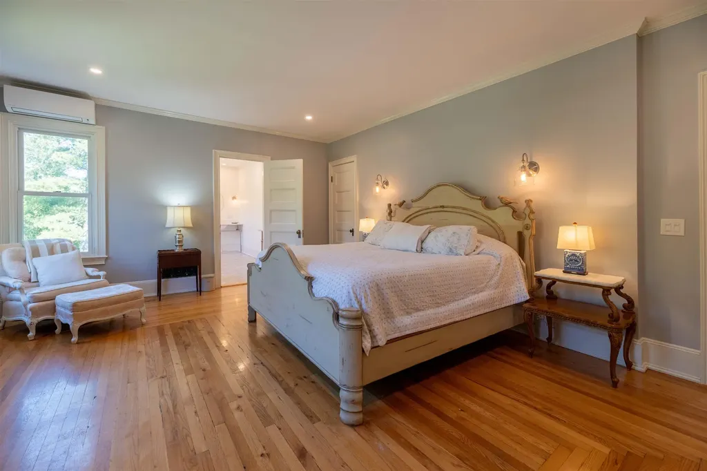 144 Taconic Avenue Manchester VT 05254