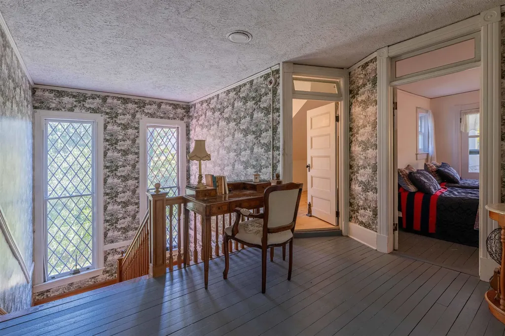 144 Taconic Avenue Manchester VT 05254