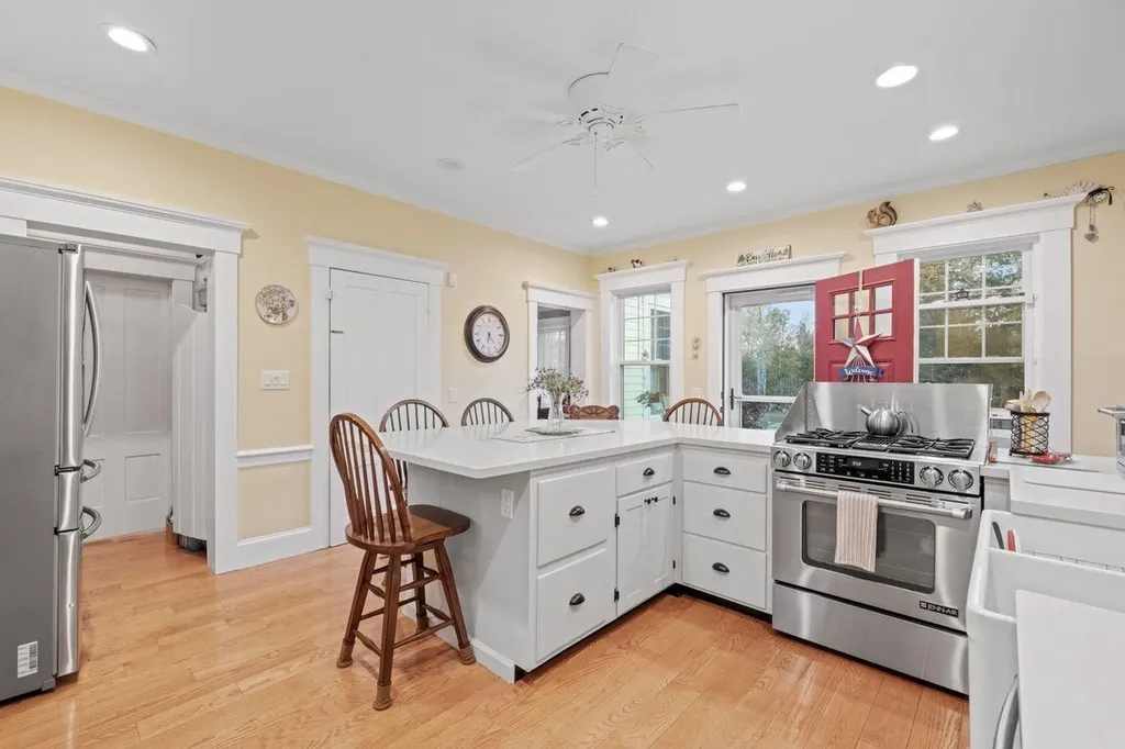 431 George Road Hebron NH 03241