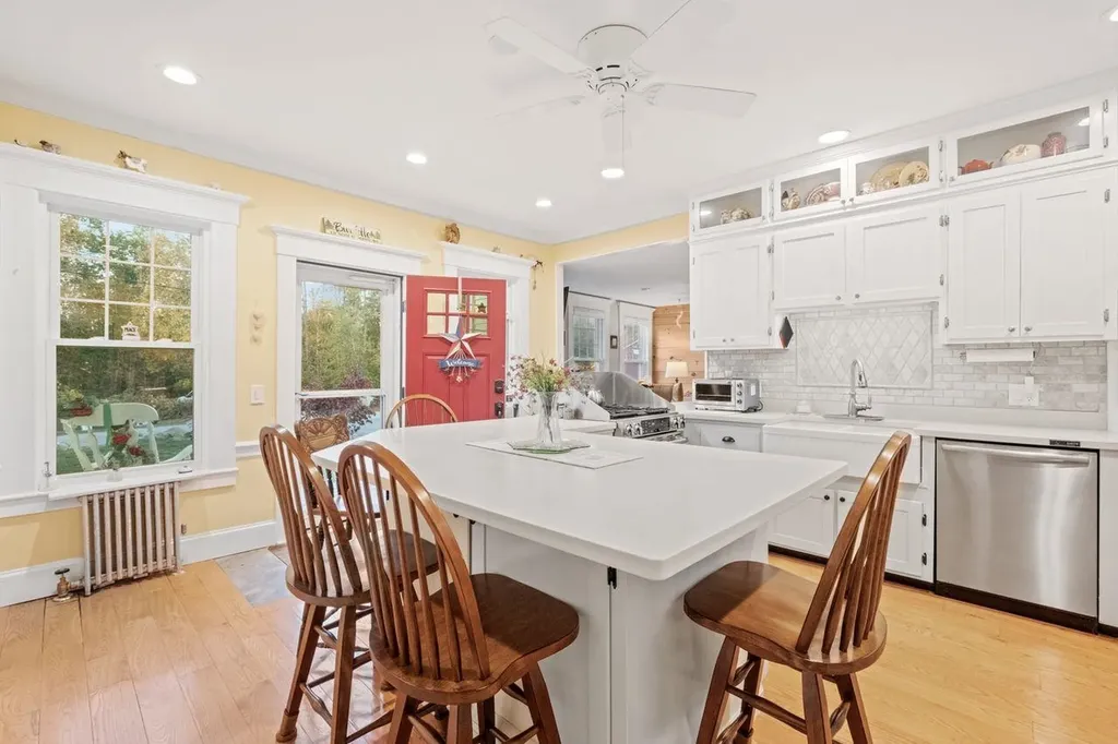 431 George Road Hebron NH 03241