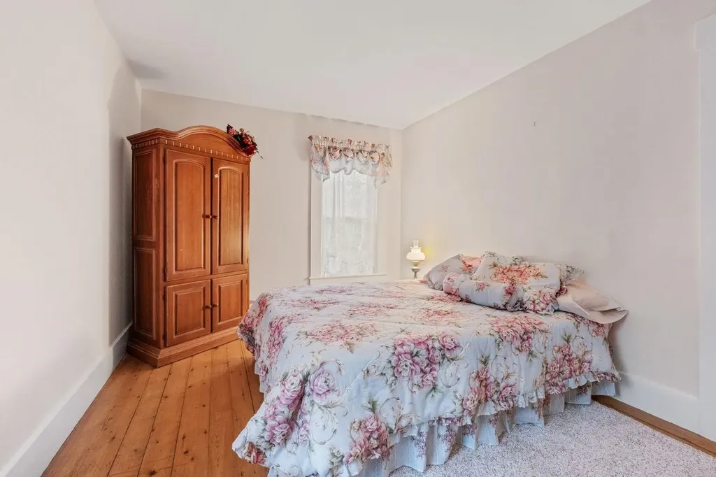 431 George Road Hebron NH 03241