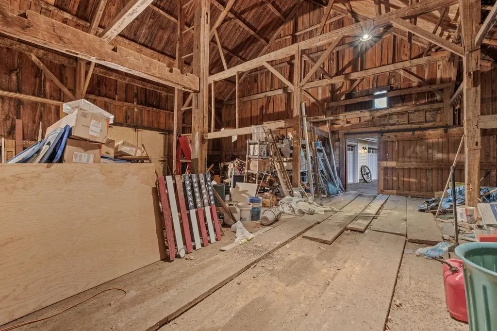 431 George Road Hebron NH 03241