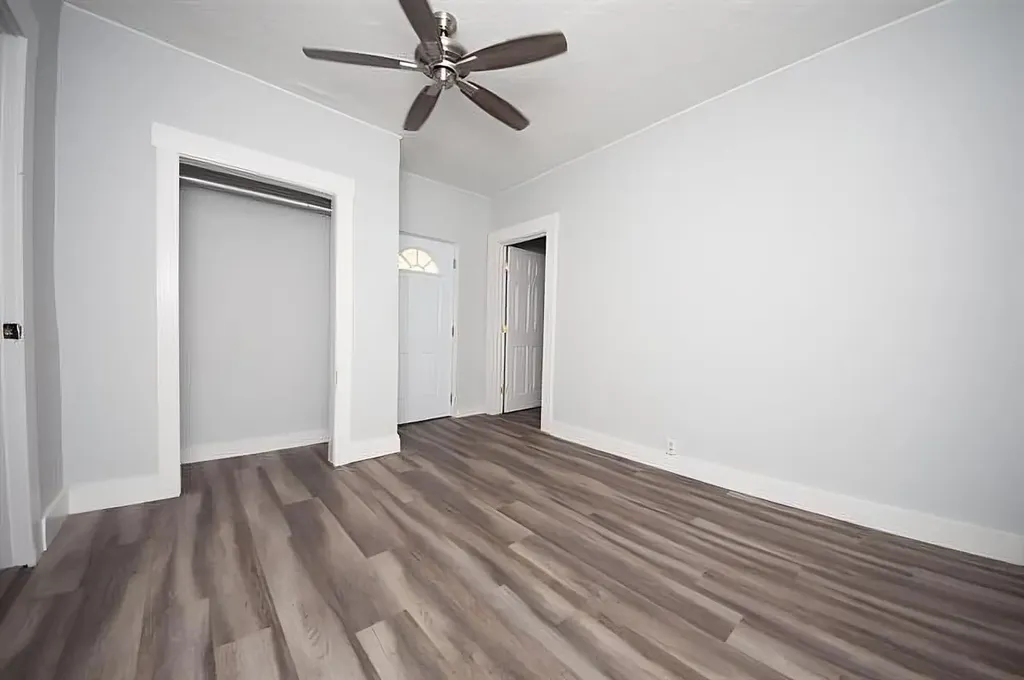 18-20 Cleveland Place Laconia NH 03246