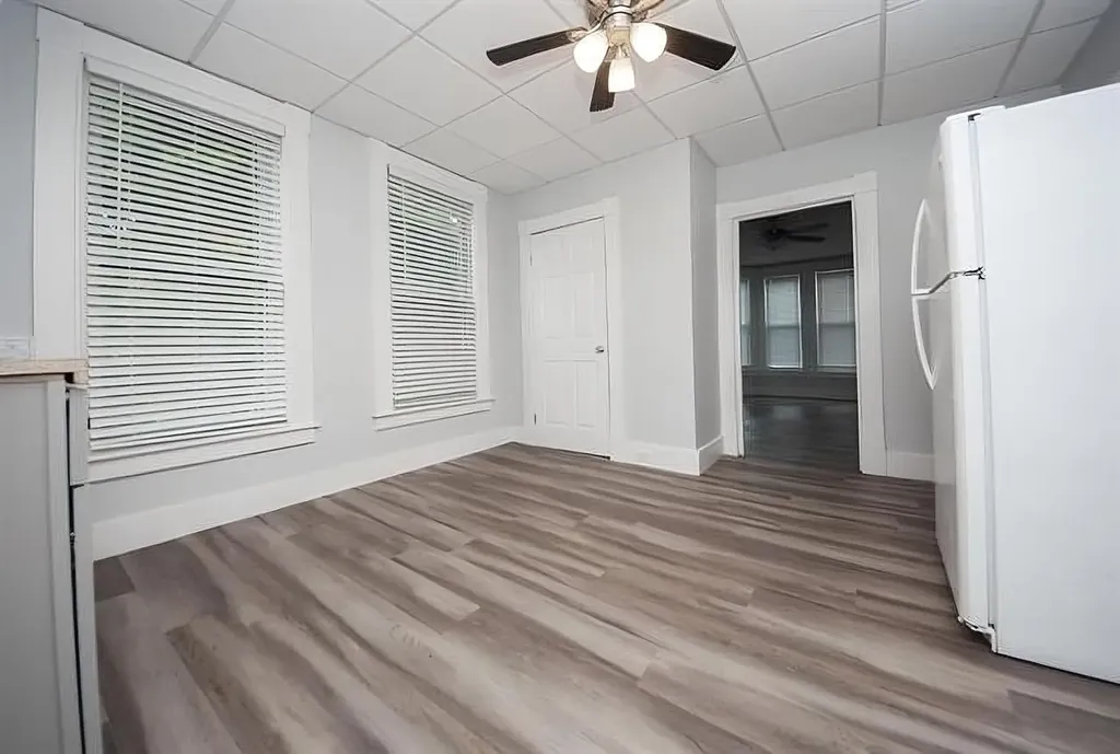 18-20 Cleveland Place Laconia NH 03246