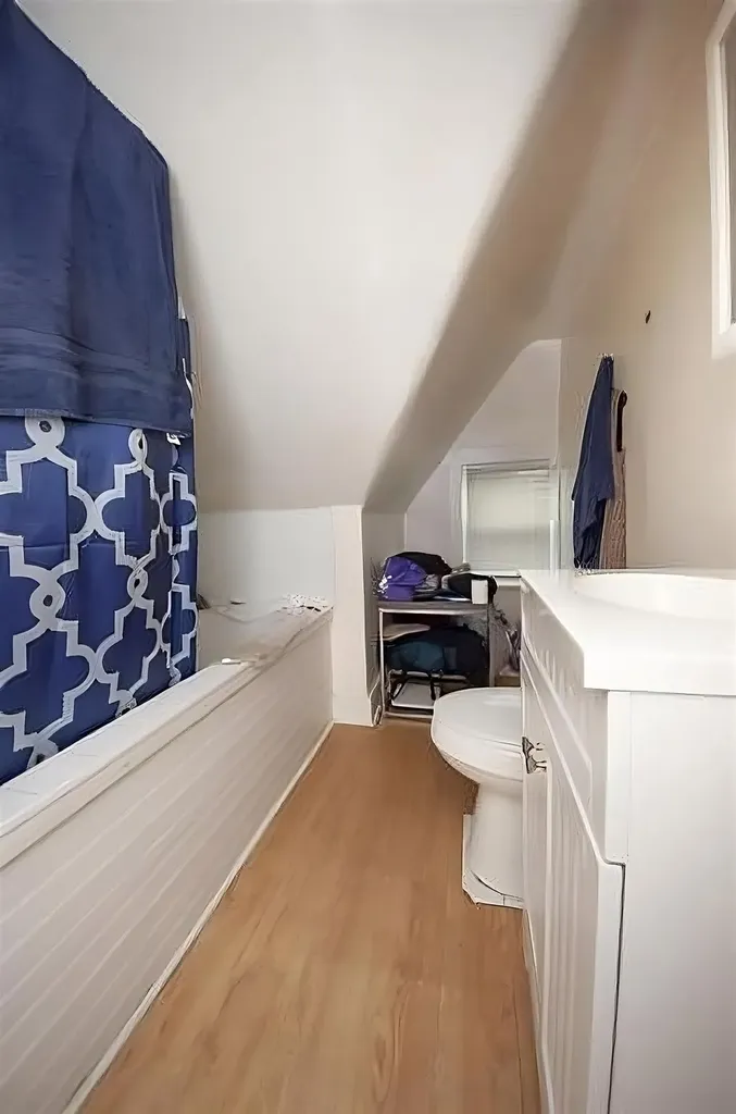 18-20 Cleveland Place Laconia NH 03246