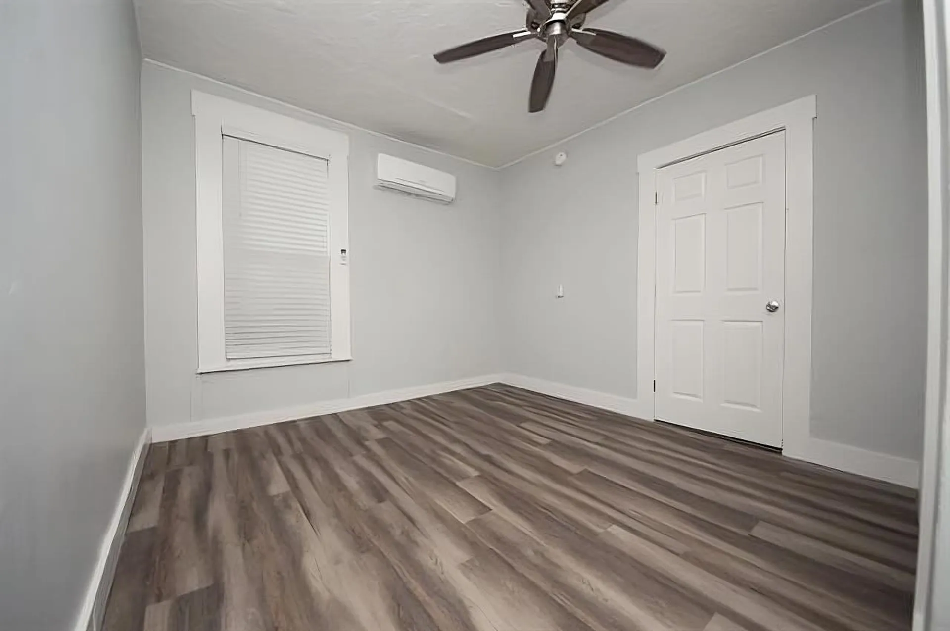 18-20 Cleveland Place Laconia NH 03246