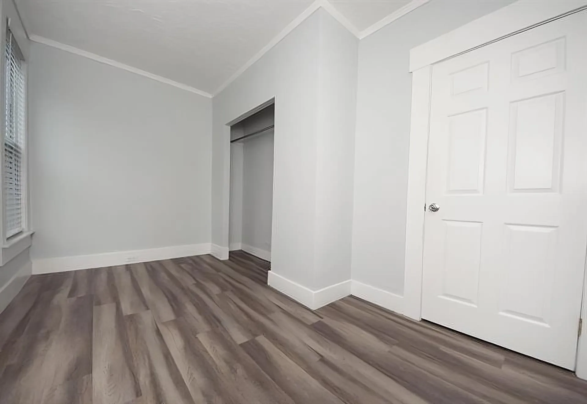 18-20 Cleveland Place Laconia NH 03246