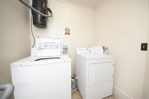 18-20 Cleveland Place Laconia NH 03246