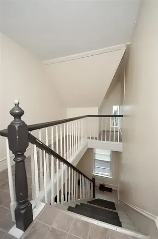 18-20 Cleveland Place Laconia NH 03246