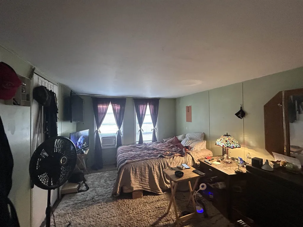 301 Sherwood Glen Somersworth NH 03878