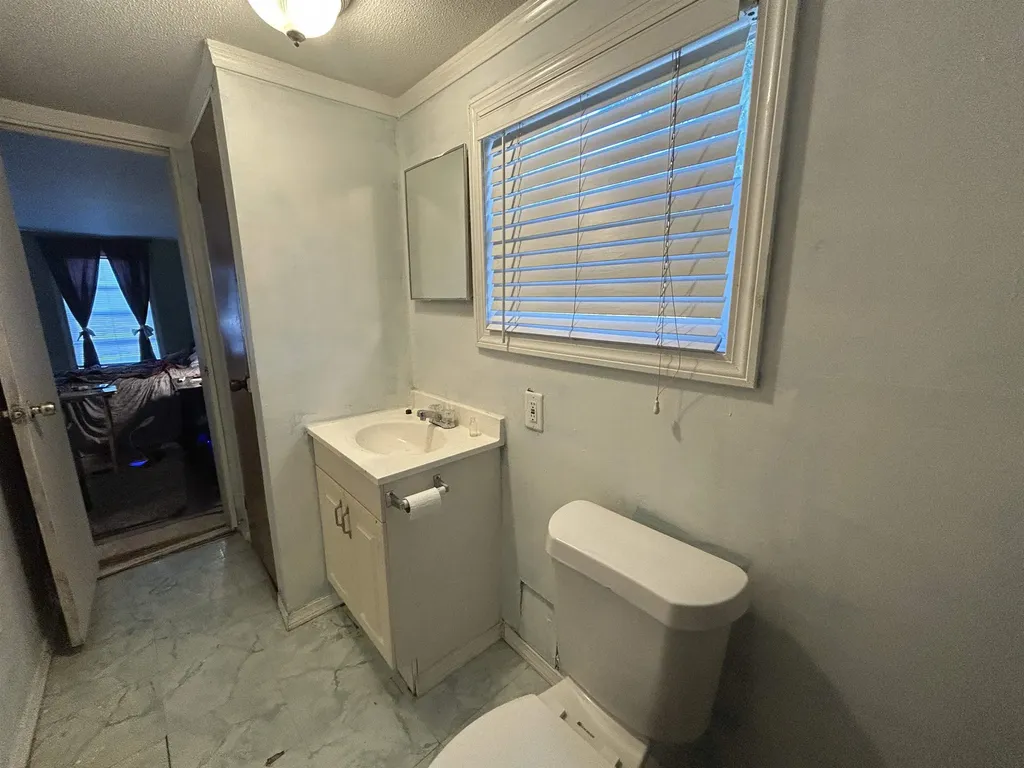 301 Sherwood Glen Somersworth NH 03878