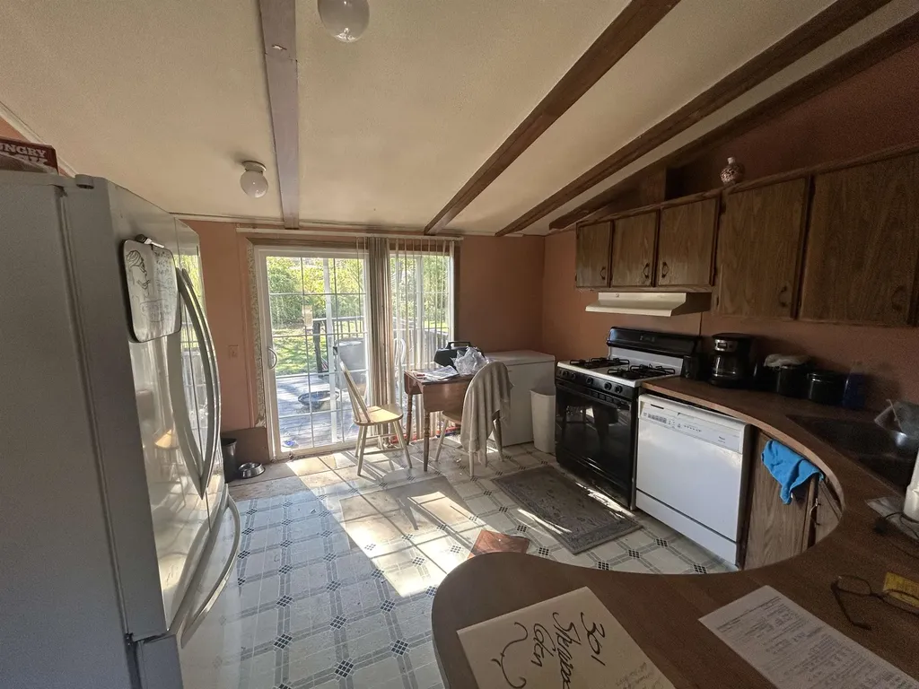 301 Sherwood Glen Somersworth NH 03878