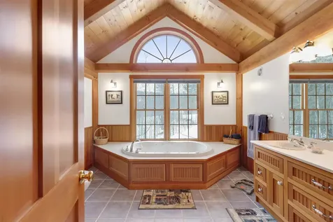 495 Tigertown Road Norwich VT 05055