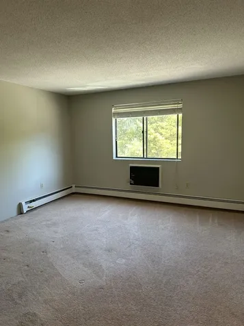 23 Country Club Drive Manchester NH 03102