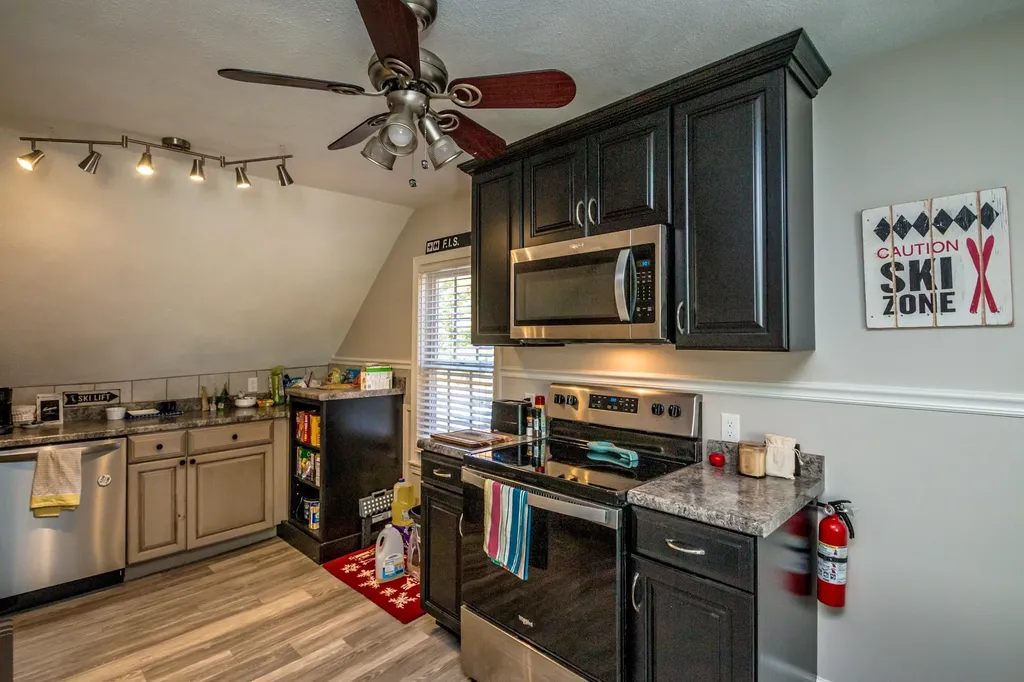 3465 White Mountain Highway Conway NH 03860