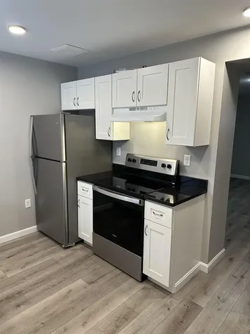 24 Monarch Way Portsmouth NH 03801