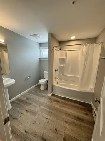 24 Monarch Way Portsmouth NH 03801