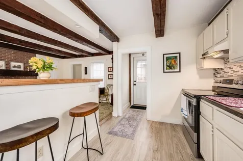 5 Mcdaniel Road Nottingham NH 03290