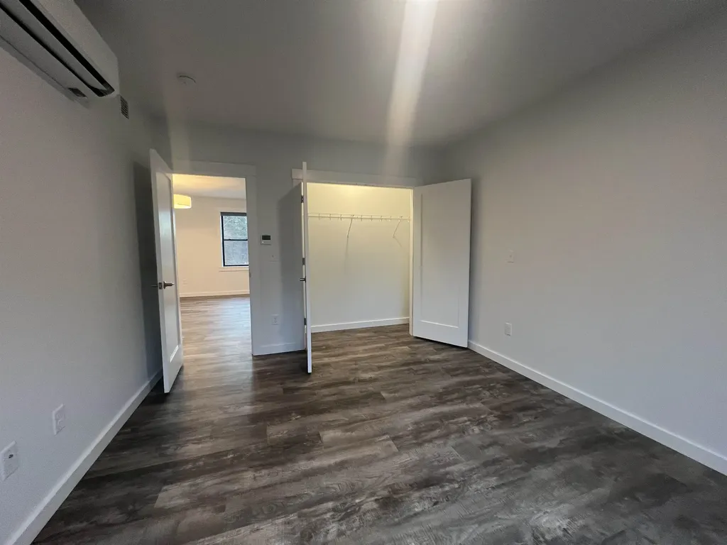 106 Grove Street Peterborough NH 03458