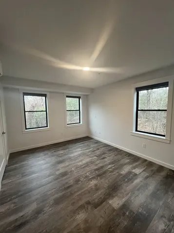 106 Grove Street Peterborough NH 03458