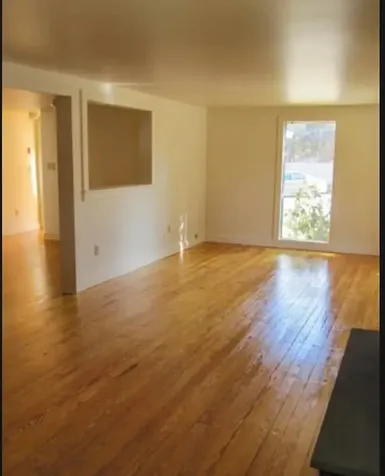 16 Bobalink Circle Hancock NH 03449