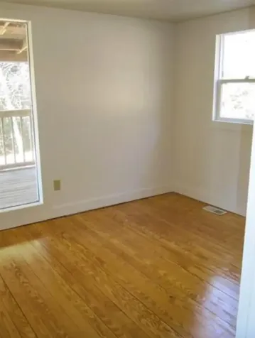 16 Bobalink Circle Hancock NH 03449