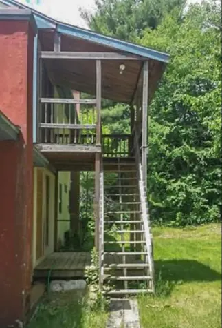 16 Bobalink Circle Hancock NH 03449