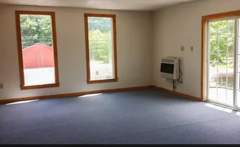 16 Bobalink Circle Hancock NH 03449