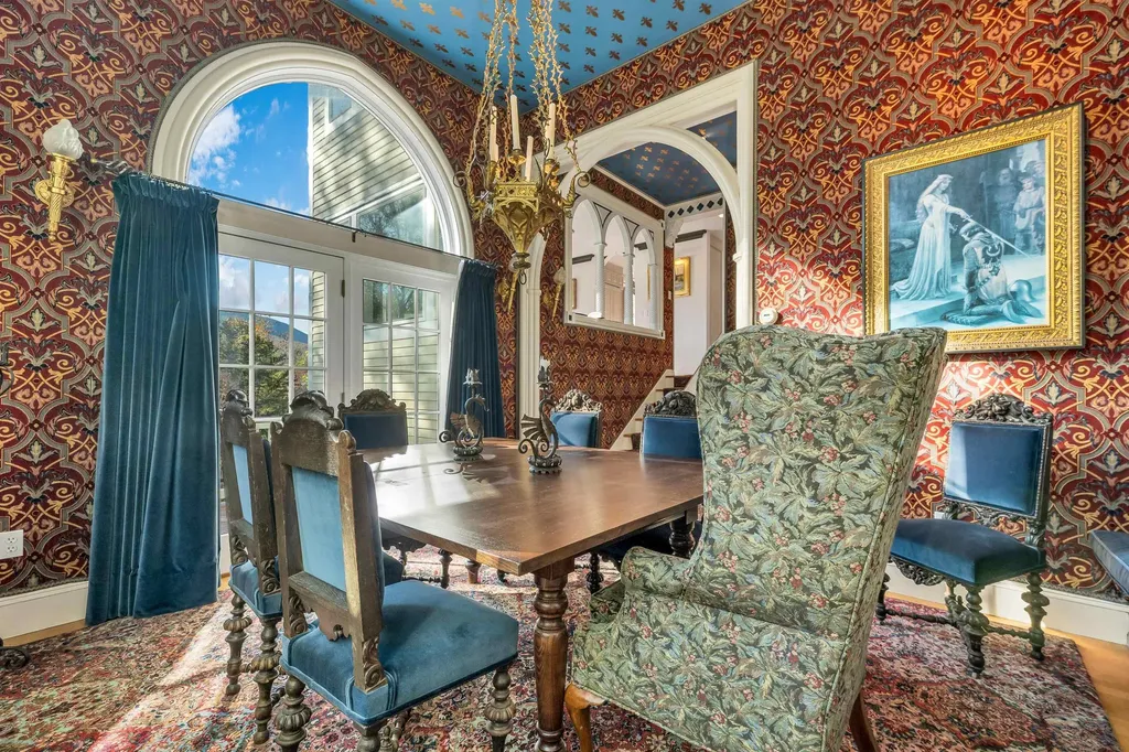 27 Jasinski Road Waterville Valley NH 03215