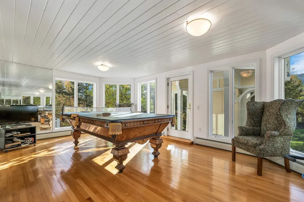 27 Jasinski Road Waterville Valley NH 03215