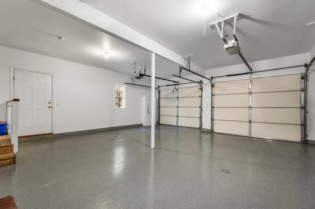 27 Jasinski Road Waterville Valley NH 03215