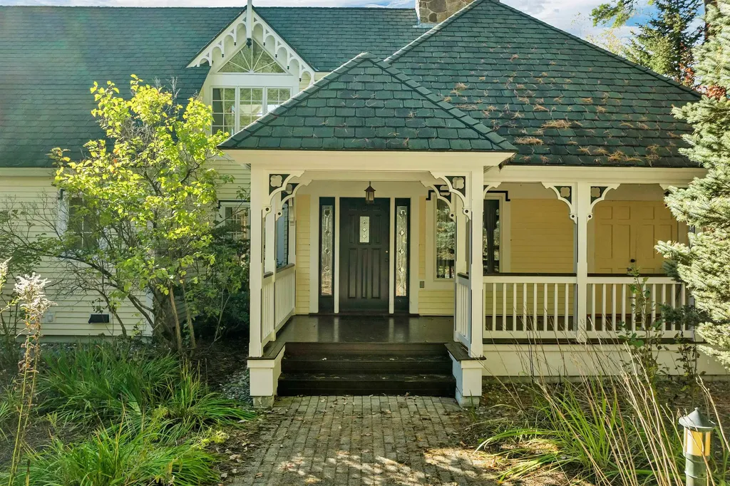 27 Jasinski Road Waterville Valley NH 03215