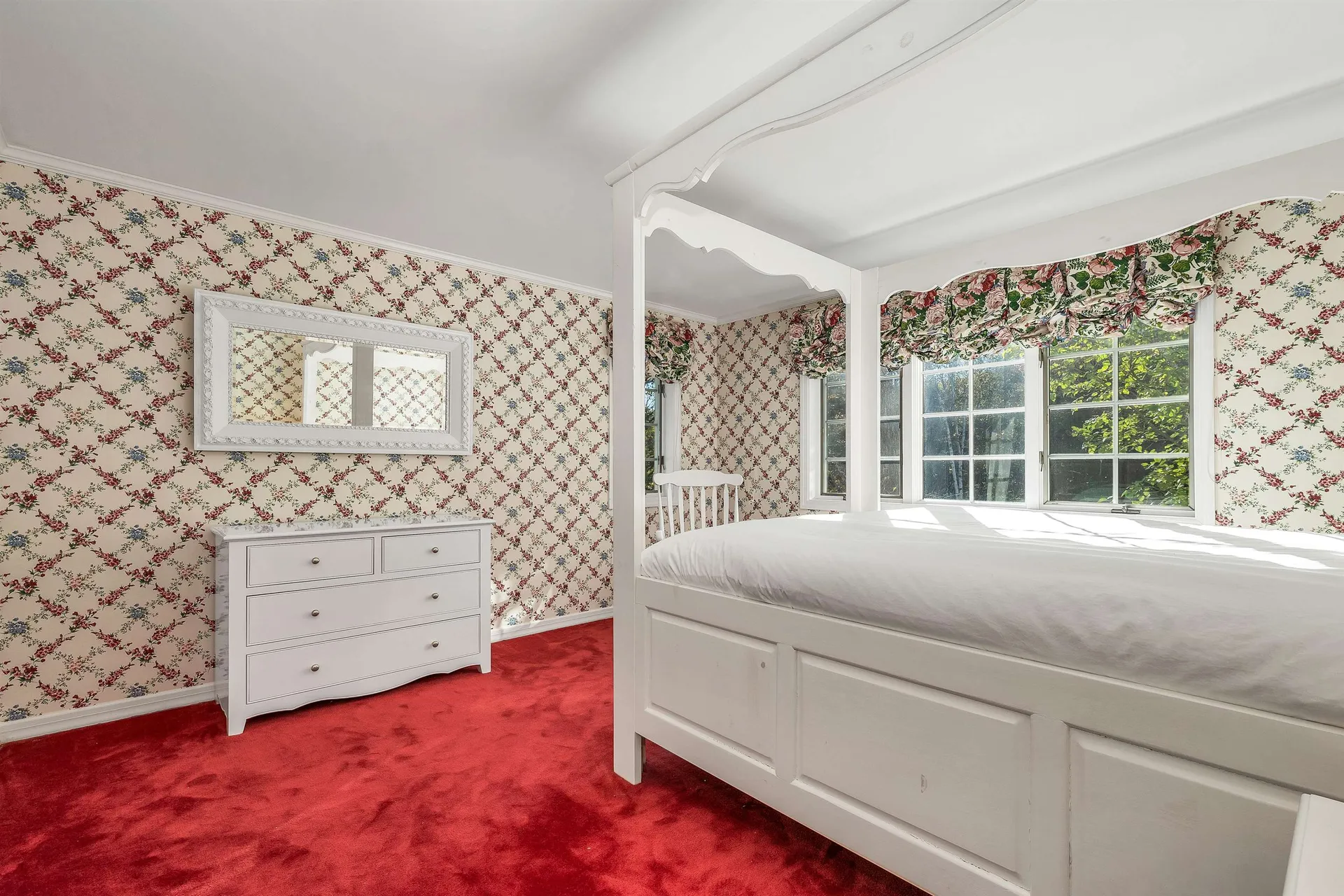 27 Jasinski Road Waterville Valley NH 03215