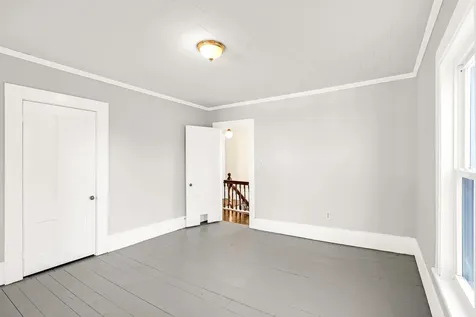 30 South Street Rollinsford NH 03869