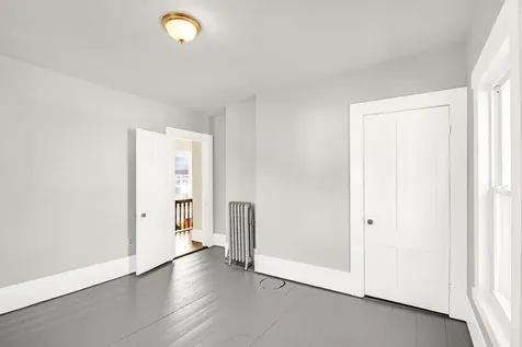 30 South Street Rollinsford NH 03869