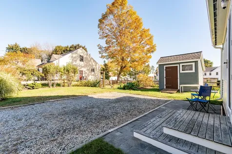 30 South Street Rollinsford NH 03869