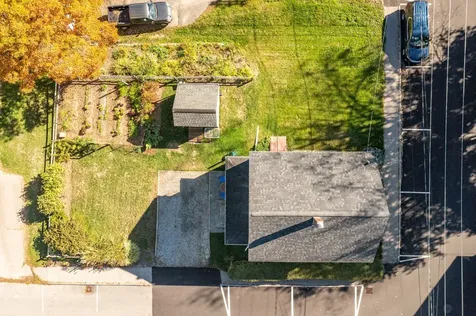 30 South Street Rollinsford NH 03869