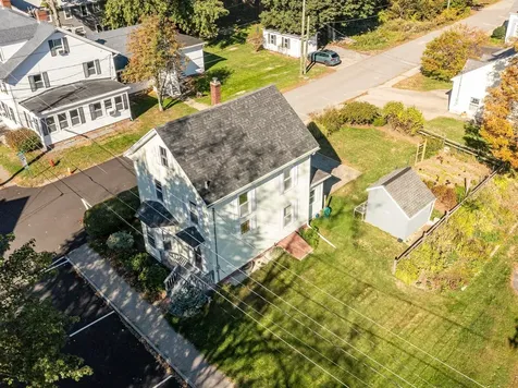 30 South Street Rollinsford NH 03869