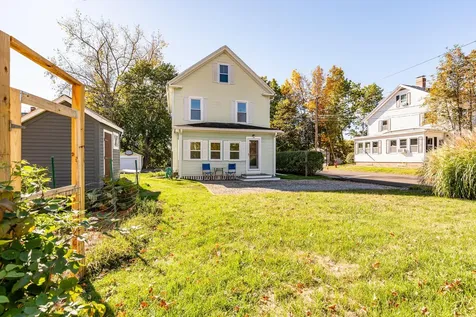 30 South Street Rollinsford NH 03869