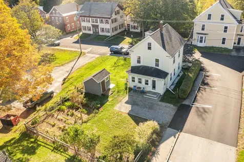 30 South Street Rollinsford NH 03869