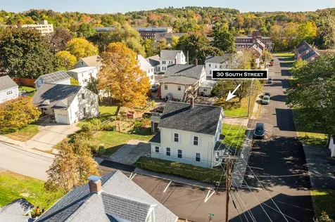 30 South Street Rollinsford NH 03869